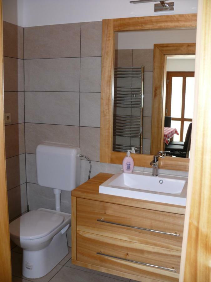Sara Apartman Хевіз Екстер'єр фото